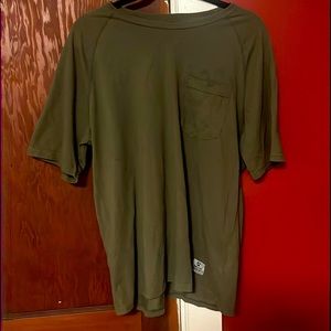 Green Short-Sleeve Shirt